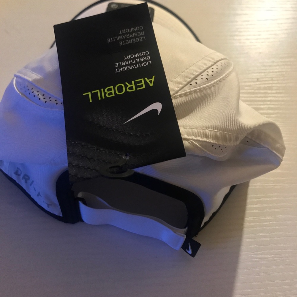 Nike Women’s Dri fit hat Brand New - Picture 5 of 5